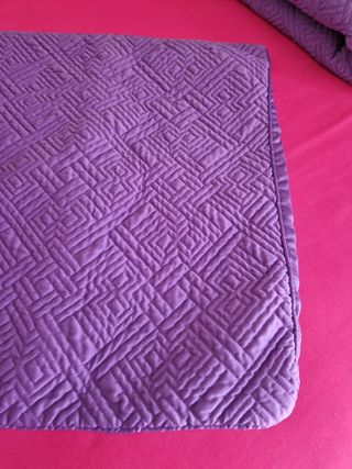 Colcha cama de 135cm y 2 cojines de 45x45cm