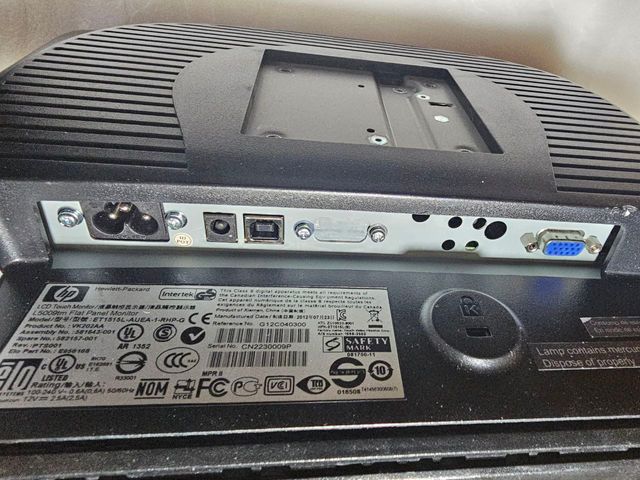 2 monitor táctil HP ET1515L para sistema POS 15" 