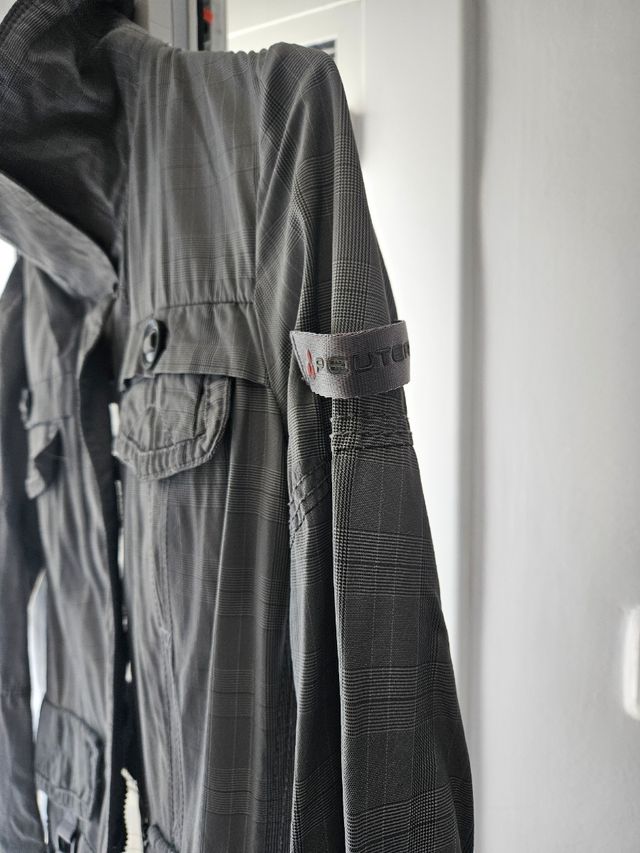 Chaqueta Peuterrey