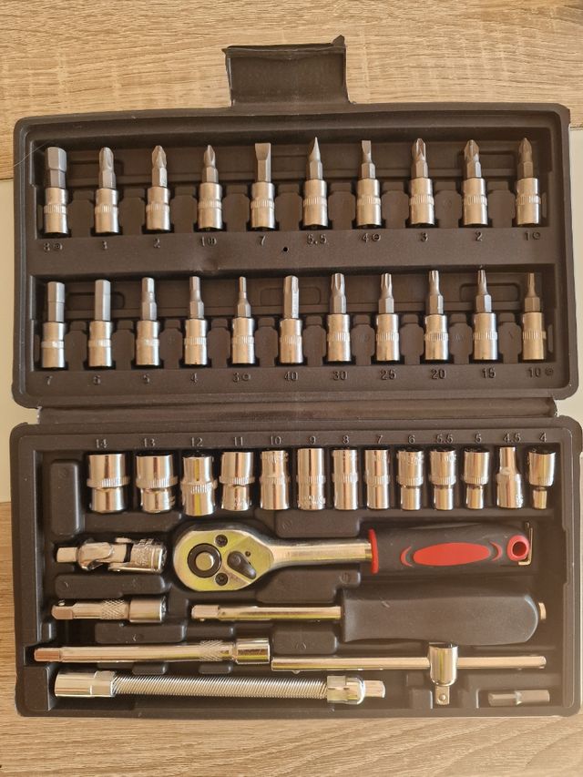 Herramientas llaves carraca