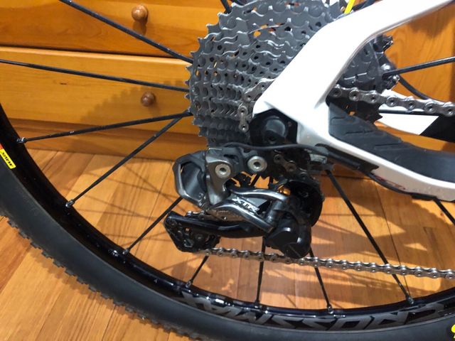 Mtb orbea oiz M-LTD tope de gama. 