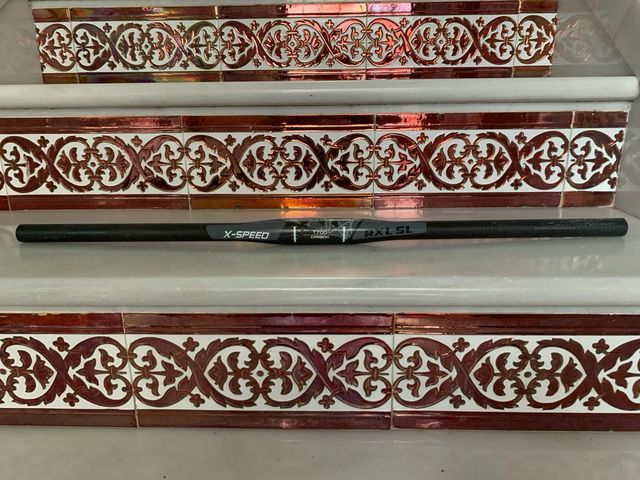 Manillar X-SPEED CARBON de carbono de 720 mm