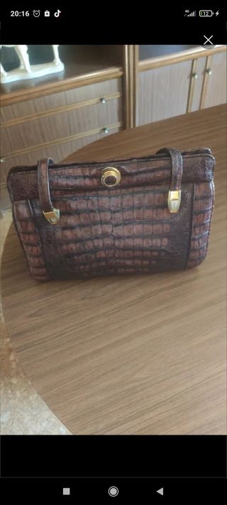 Bolso de piel