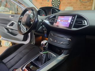 Peugeot 308 2017