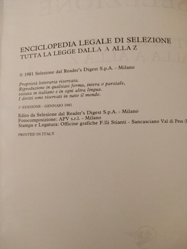 Volume Enciclopedia legale.