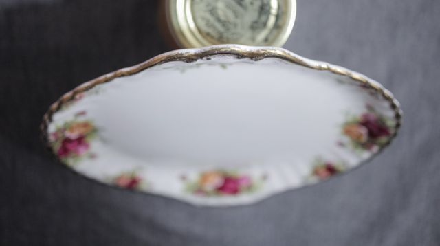 Piatto torta Royal Albert Old Country Roses