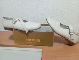 Zapatos de comunión de niña 