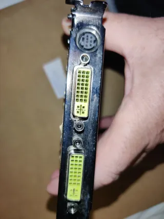 Lote tarjetas gráficas