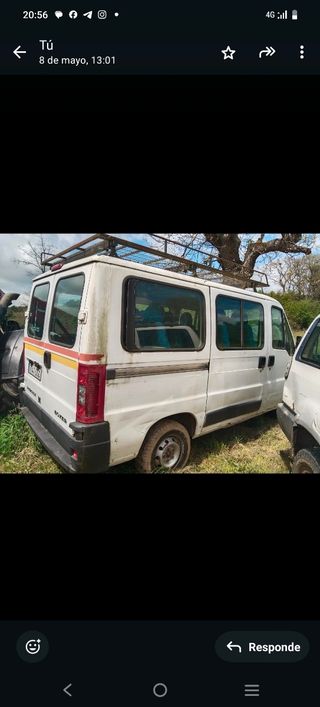 Peugeot Boxer 9 plazas