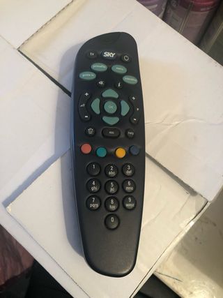 Telecomando sky