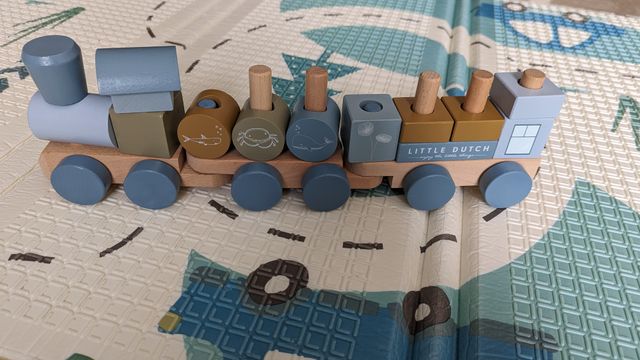 TREN DE MADERA OCEAN AZUL - LITTLE DUTCH