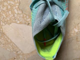 Botas de fútbol Adidas Messi talla 38 azul claro