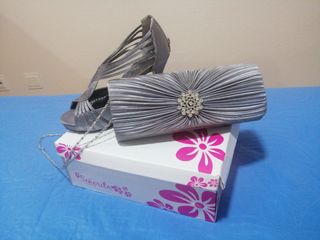 Juego de zapatos y cartera