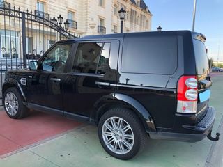 Land Rover Discovery 2013