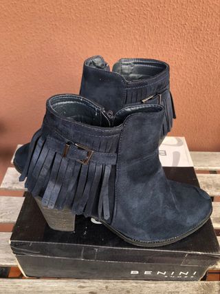 Botines color azul marino
