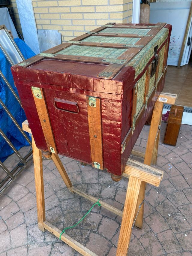 Antiguo baul de viaje, 80x40x38