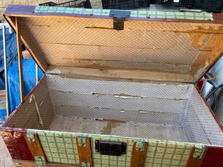 Antiguo baul de viaje, 80x40x38