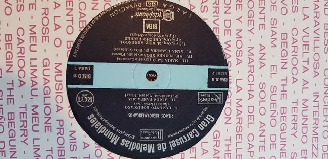 12 vinilos de melodías mundiales