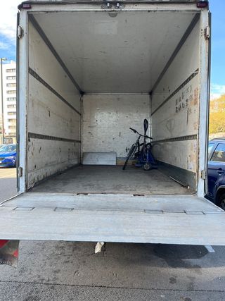 Transportes y Mudanzas