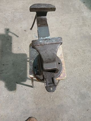 Tornillo acero "ACESA" se vende