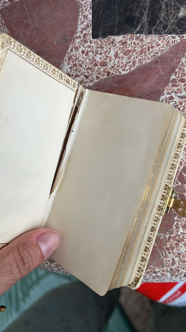 Libro d'oro della Prima Comunione 1965