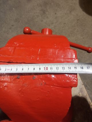 Tornillo de Acero para Banco vendo