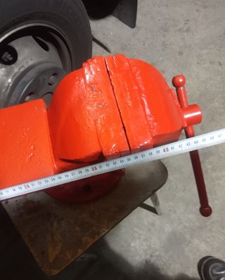 Tornillo de Acero para Banco vendo