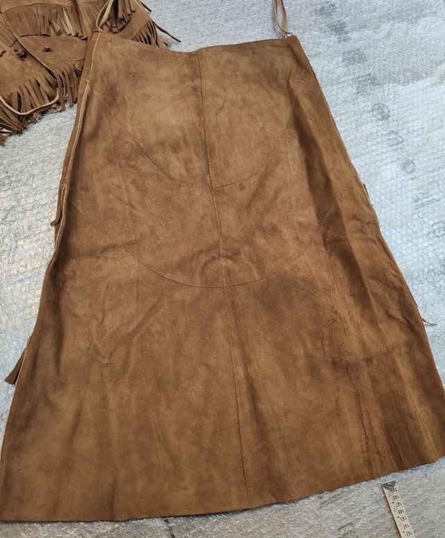 Completo gonna e gilet in pelle