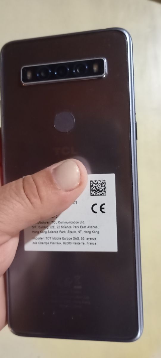 Móvil android TCL