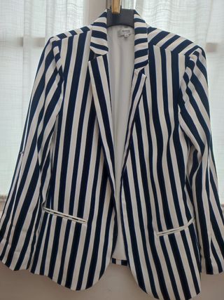 Chaqueta formula joven