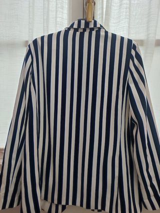 Chaqueta formula joven