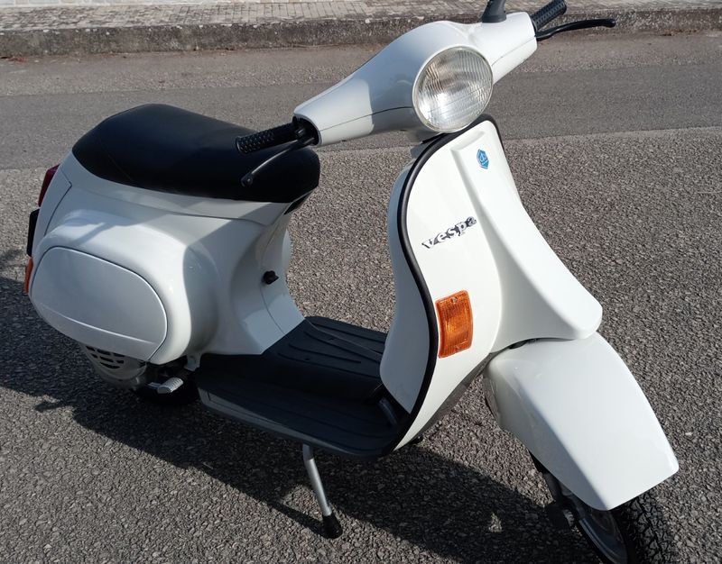 Cars Vespa Px Pk 50 Xl Rush Vespa 50 Second Hand For 2,300 EUR In