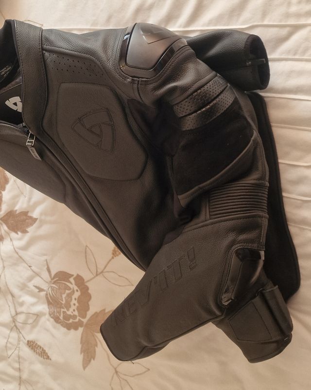 CHAQUETA REVIT AKIRA VINTAGE DARK BLACK