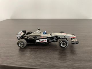Coche Scalextric Mika Hakkinem