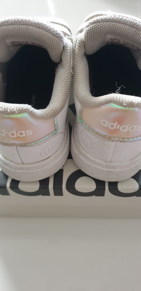 Scarpe bimba Adidas n 24