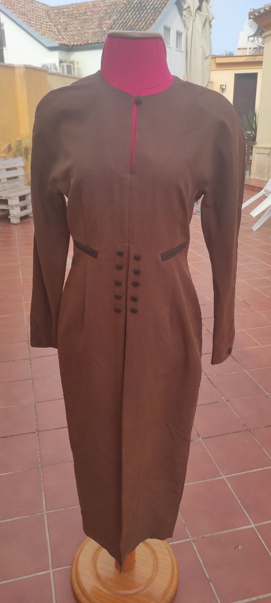 Vestido marca Escarlata