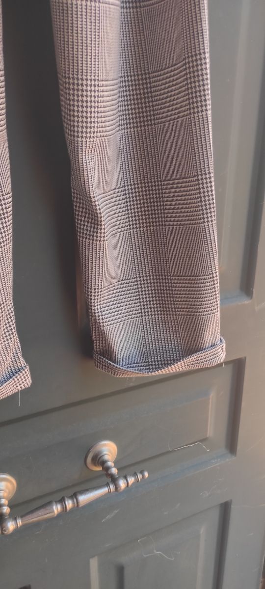 Pantalón tipo caballero