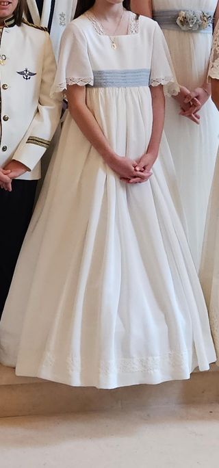 VESTIDO DE PRIMERA COMUNIÓN NIÑA