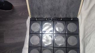 Album de monedas de diferentes modelos