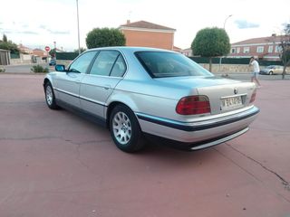 BMW Serie 7 2000