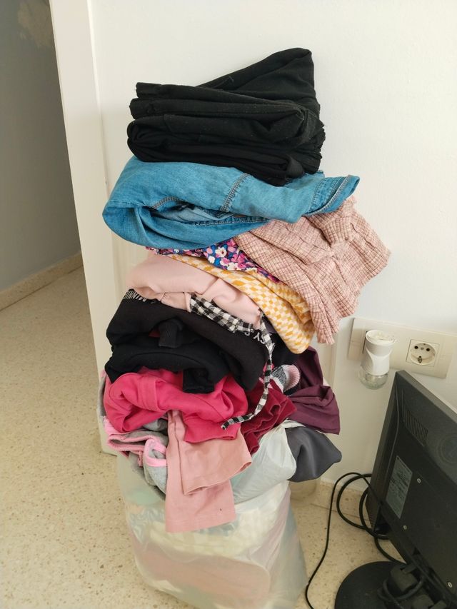 2 bolsas de ropa de niña invierno