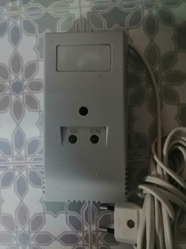 DETECTOR DE GAS Y MONOXIDO