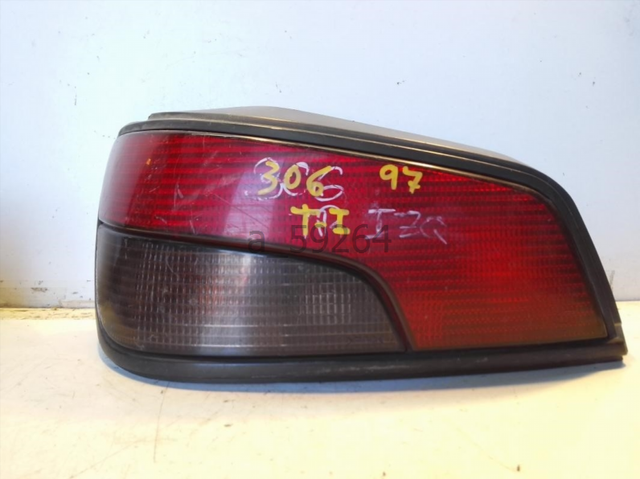Piloto trasero izquierdo Peugeot 306 Hatch a_59264