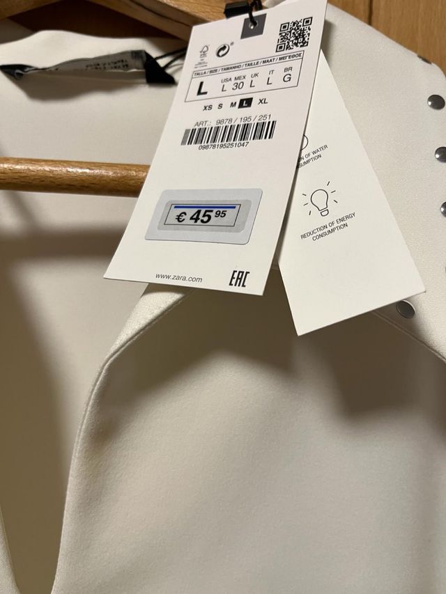 Vestido nuevo de Zara talla L