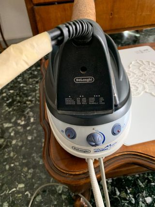 Ferro da stiro DeLonghi
