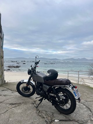 Moto Brixton Cromwell 125