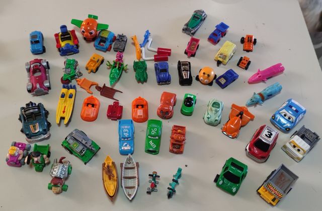 Kinder sorpresa e non, 6 lotti diversi 3€ per foto