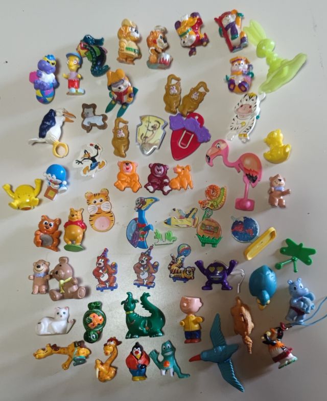 Kinder sorpresa e non, 6 lotti diversi 3€ per foto