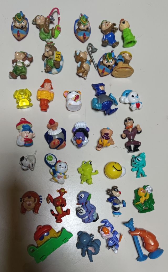 Kinder sorpresa e non, 6 lotti diversi 3€ per foto