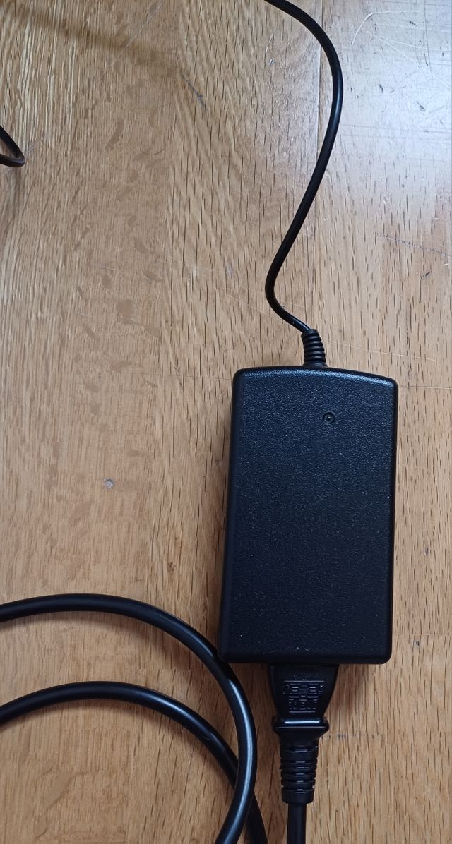 Adaptador LSE9901B1260 50/60Hz